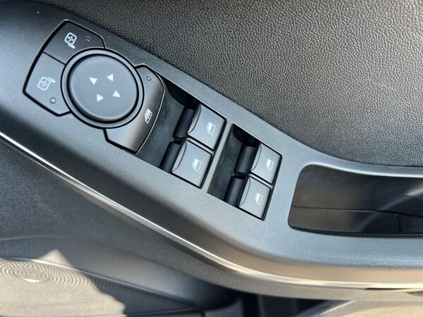 Used Ford Fiesta 2023 for sale - 75602851: Photo 25