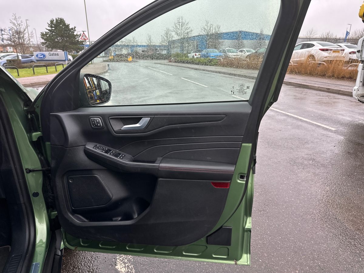 Used Ford Kuga 2024 for sale - 77281034: Photo 35