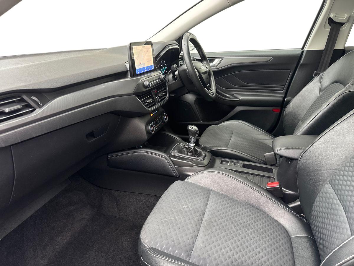 Used Ford Focus 2019 for sale - 76826761: Photo 11