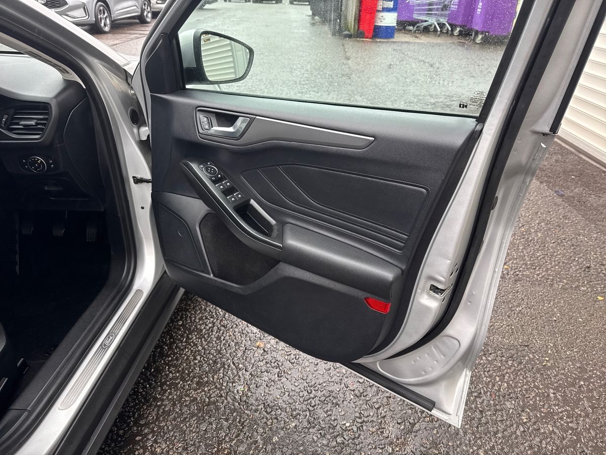 Used Ford Focus 2019 for sale - 76826761: Photo 35