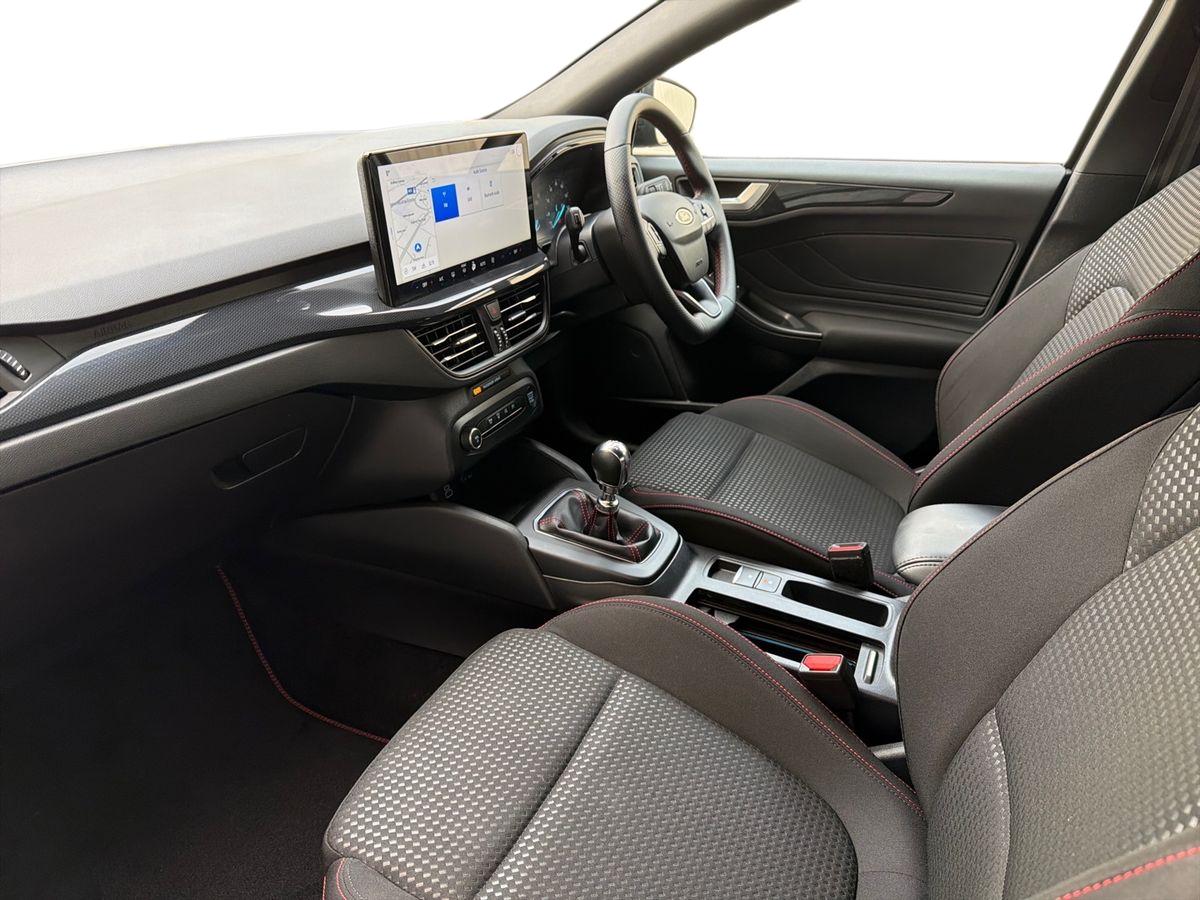 Used Ford Focus 2024 for sale - 77995103: Photo 11