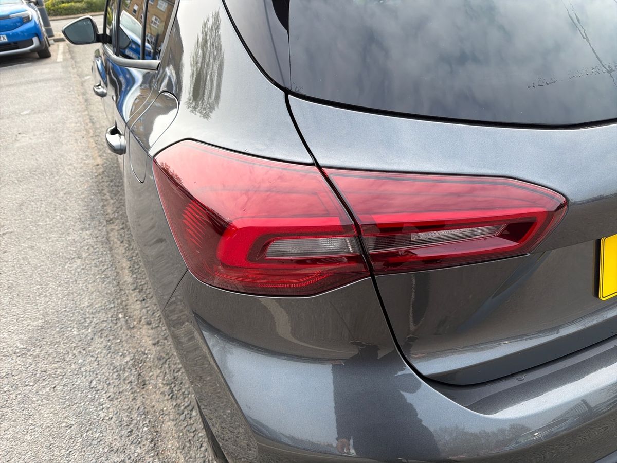 Used Ford Focus 2024 for sale - 77995103: Photo 33