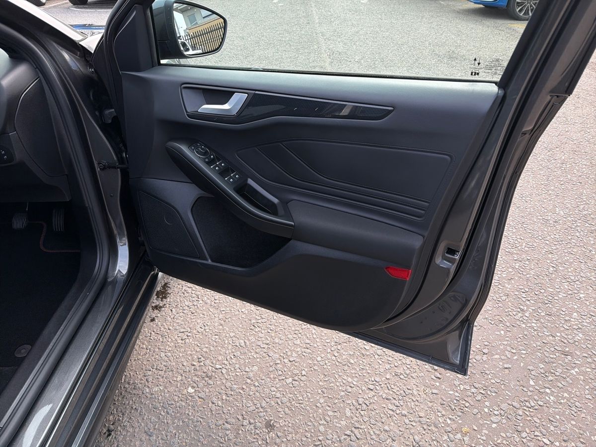 Used Ford Focus 2024 for sale - 77995103: Photo 35