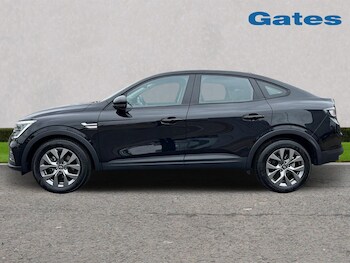 Used Renault Arkana 2024 for sale - 75648430: Photo