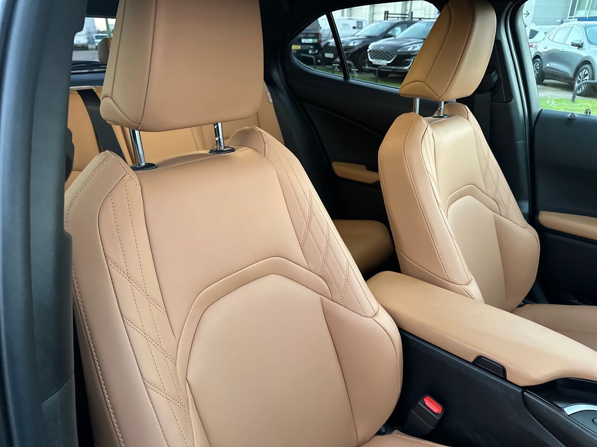 Used Lexus UX 2022 for sale - 77010253: Photo 12