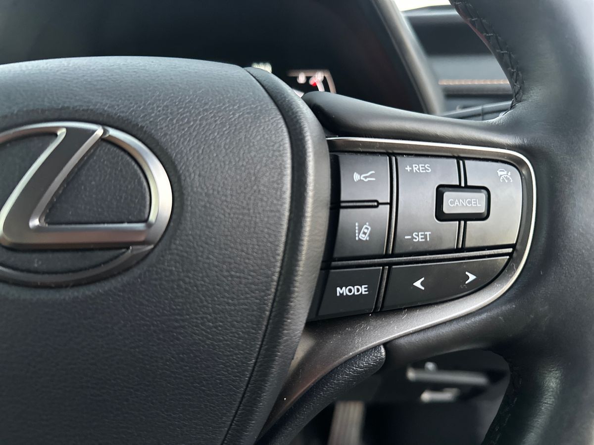 Used Lexus UX 2022 for sale - 77010253: Photo 27