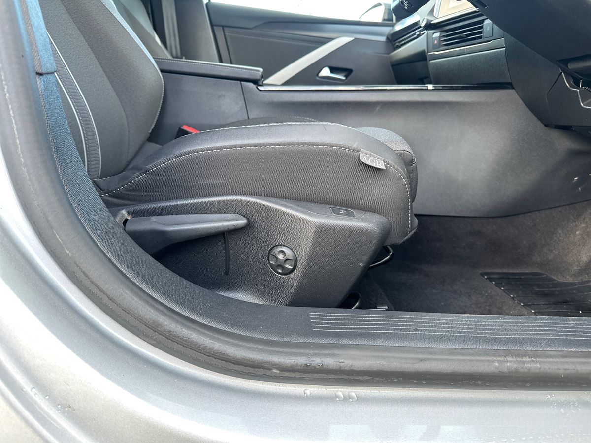 Used Vauxhall Astra 2024 for sale - 77232104: Photo 30