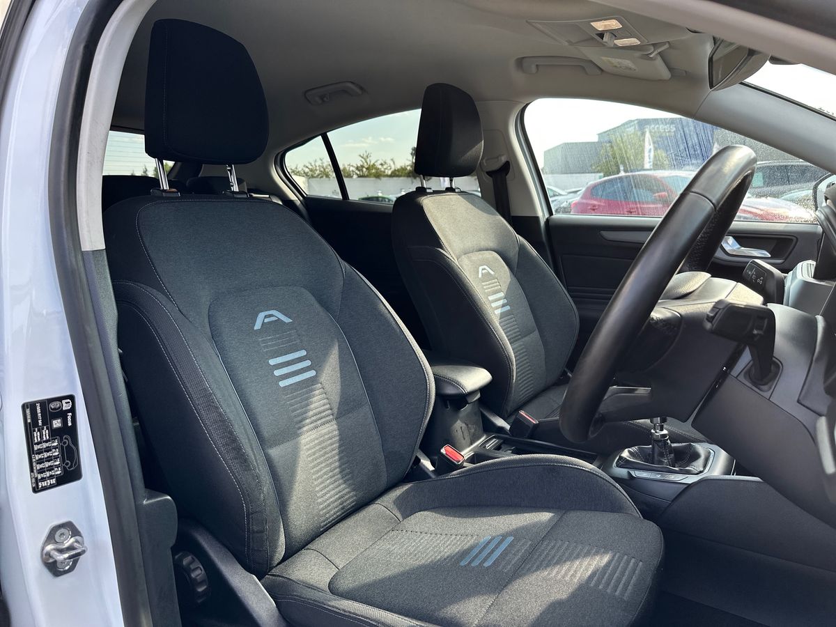 Used Ford Focus 2023 for sale - 76523522: Photo 12