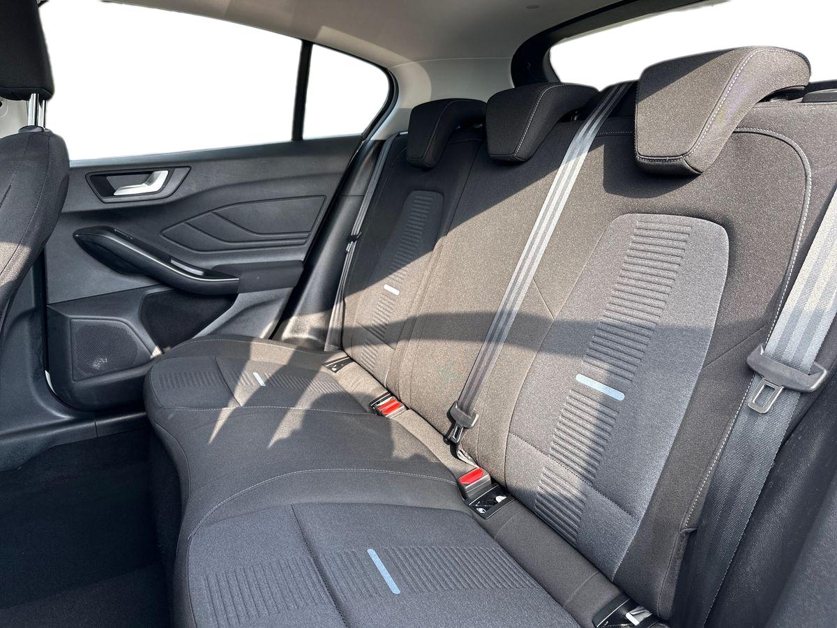 Used Ford Focus 2023 for sale - 76523522: Photo 14