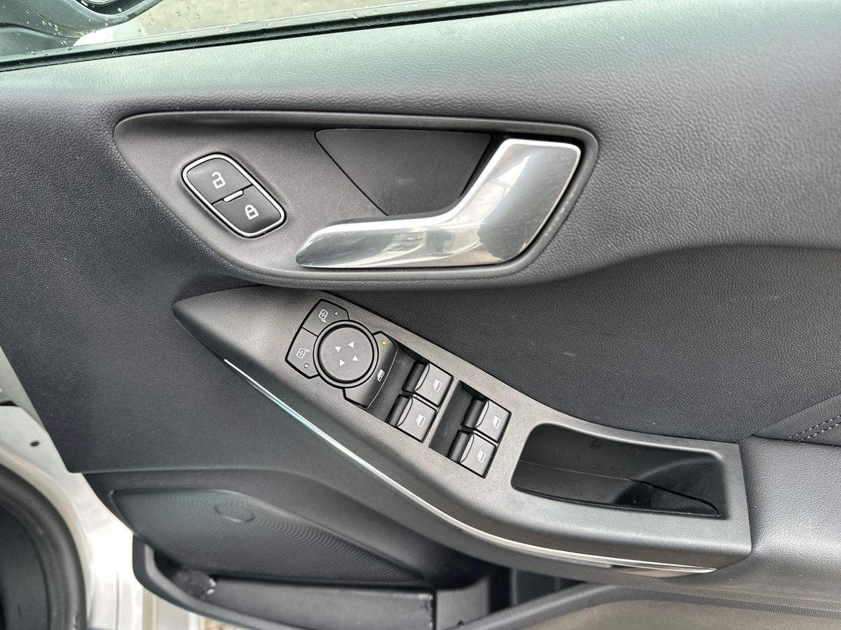 Used Ford Fiesta 2022 for sale - 76552561: Photo 25