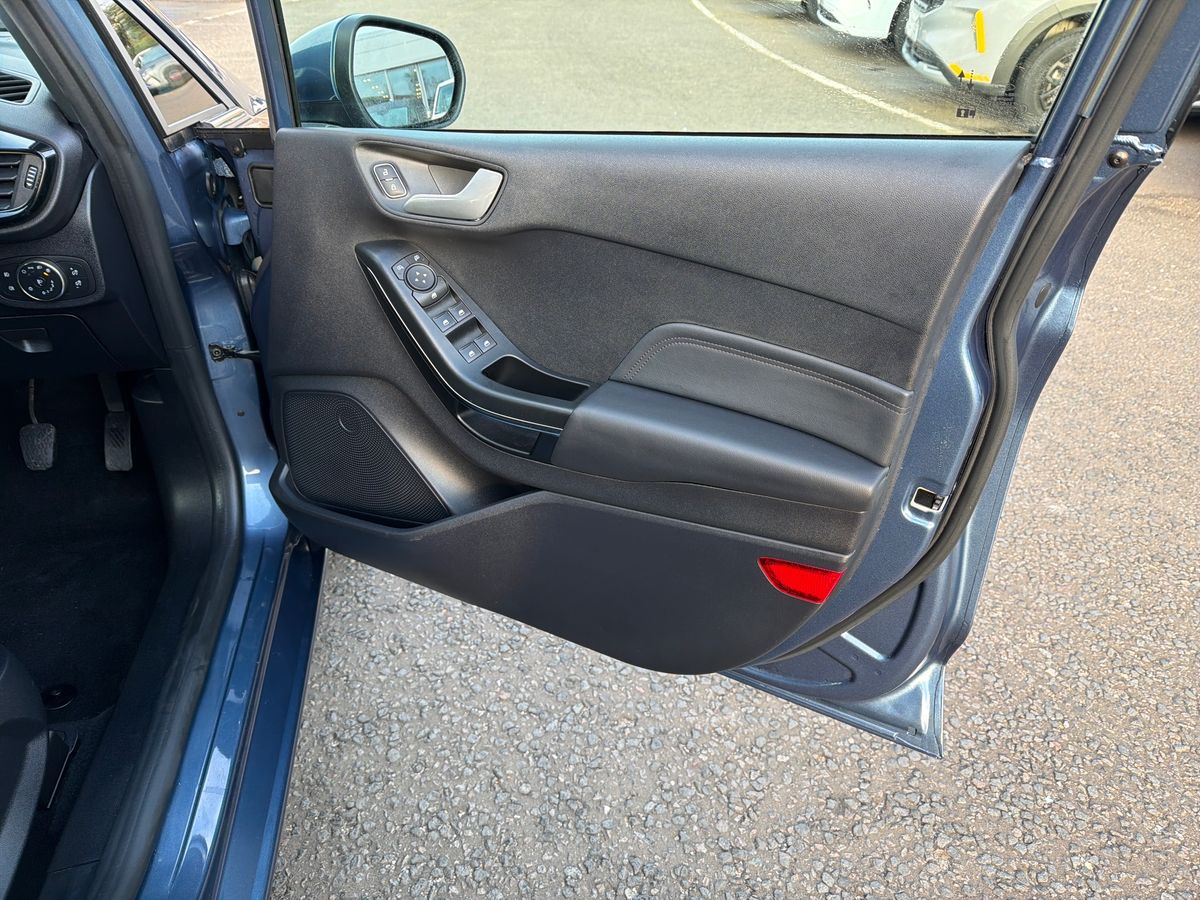 Used Ford Fiesta 2023 for sale - 77732383: Photo 35