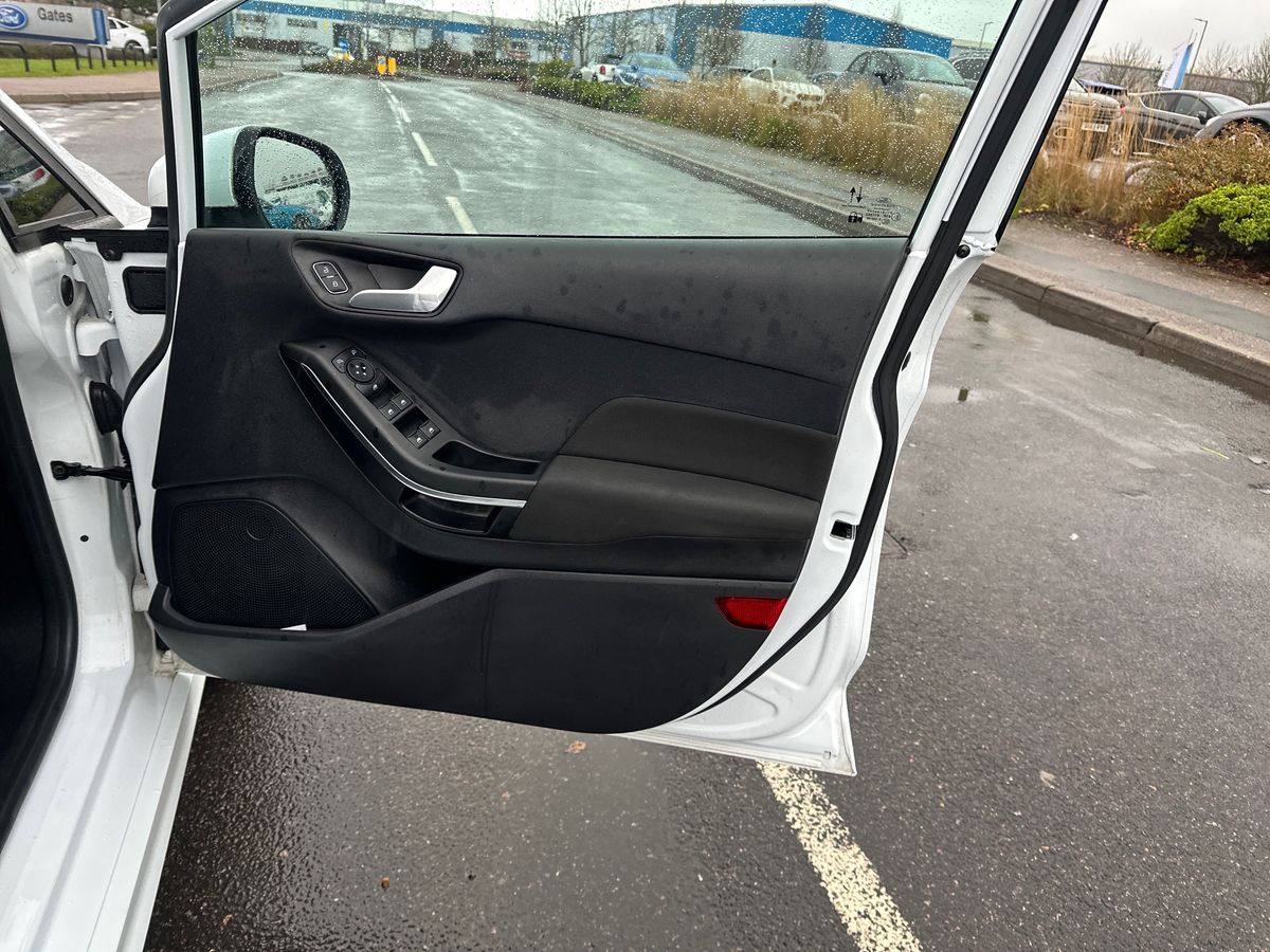 Used Ford Fiesta 2022 for sale - 76966561: Photo 35