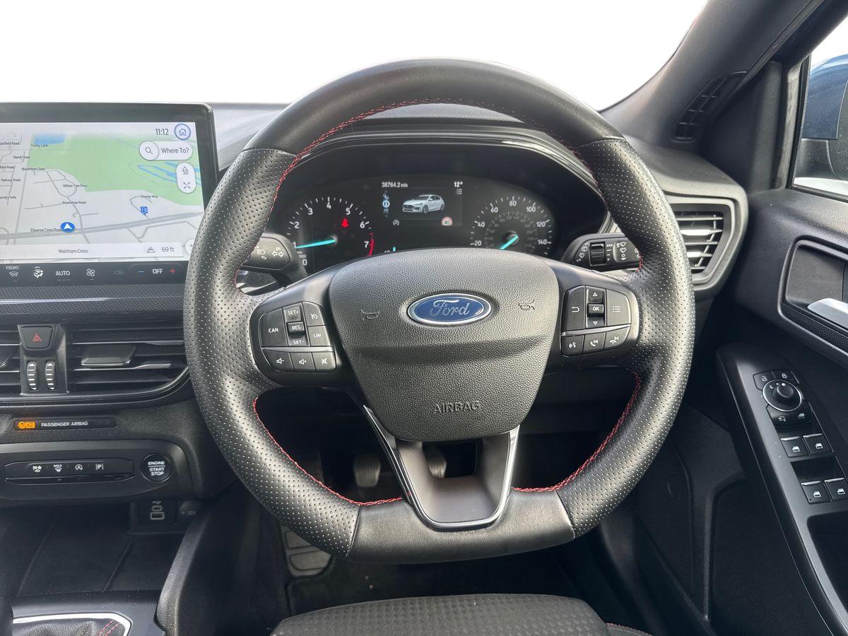 Used Ford Focus 2023 for sale - 76229201: Photo 17
