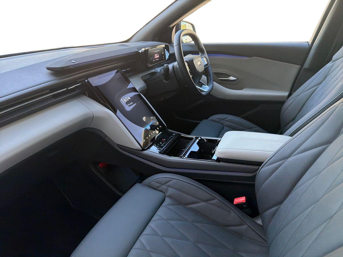 Used Ford Explorer 2025 for sale - 78158771: Photo 11