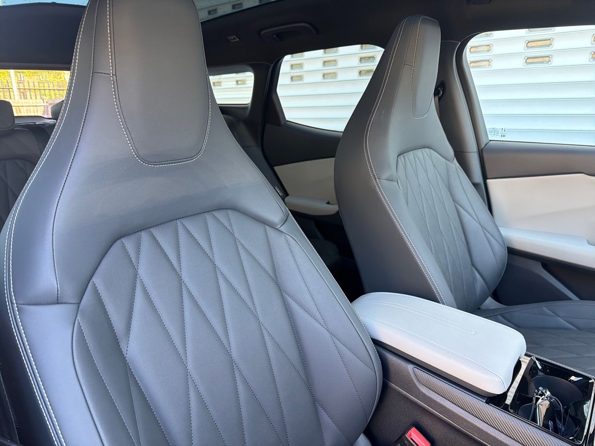 Used Ford Explorer 2025 for sale - 78158771: Photo 12