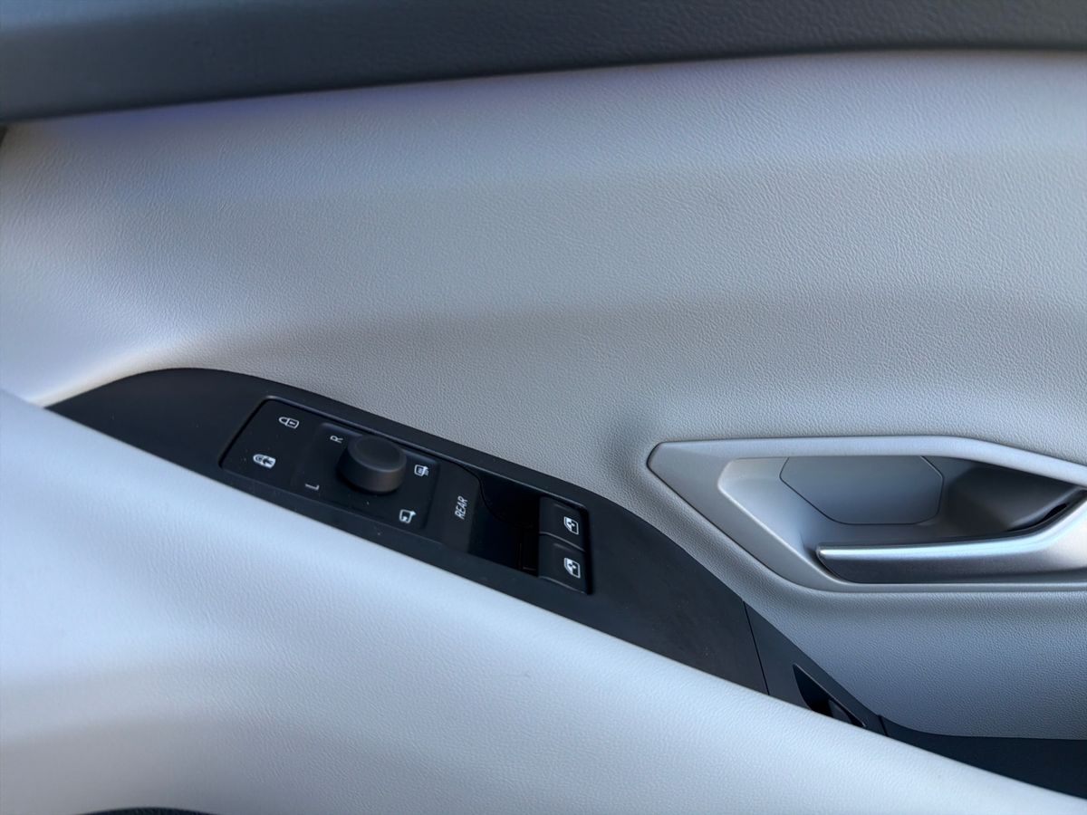 Used Ford Explorer 2025 for sale - 78158771: Photo 25