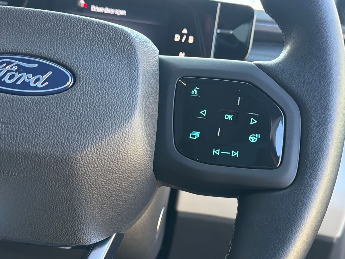 Used Ford Explorer 2025 for sale - 78158771: Photo 27