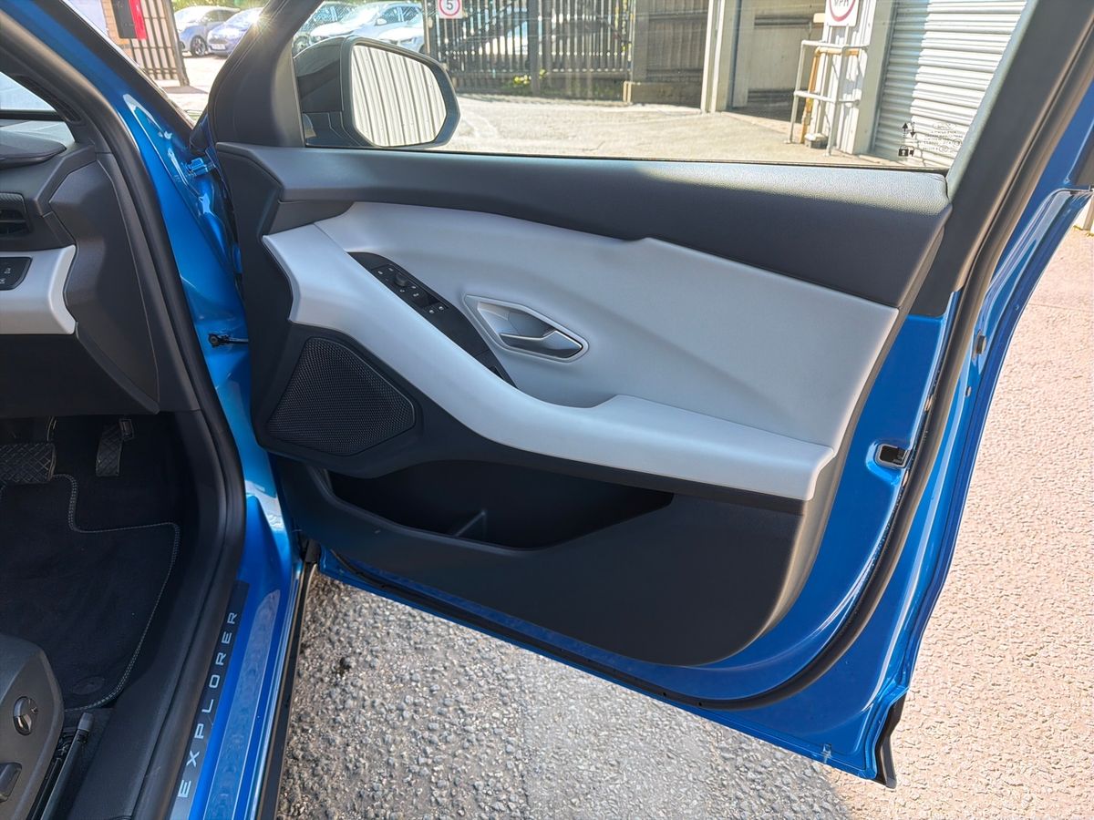 Used Ford Explorer 2025 for sale - 78158771: Photo 35