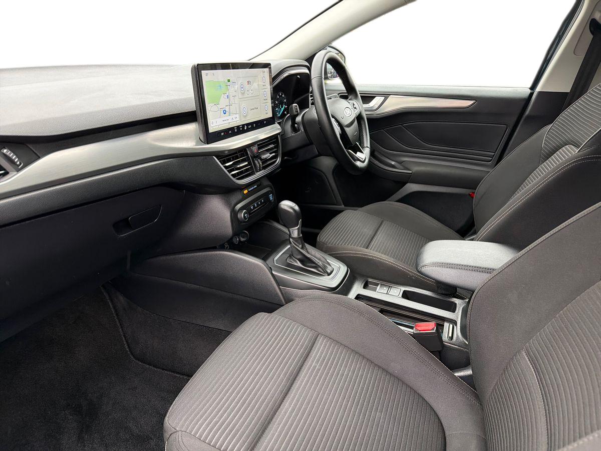 Used Ford Focus 2023 for sale - 76999311: Photo 11