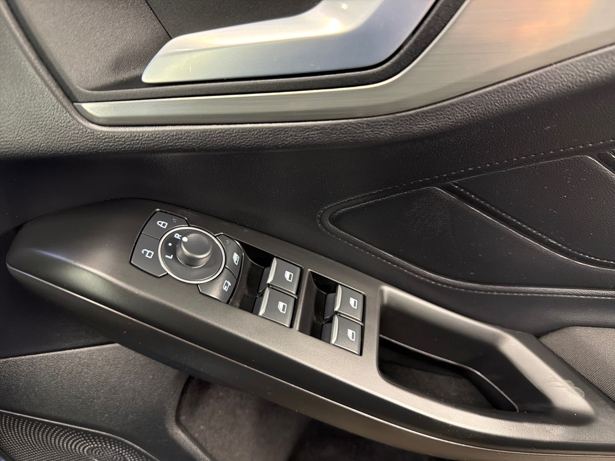 Used Ford Focus 2023 for sale - 76999311: Photo 25