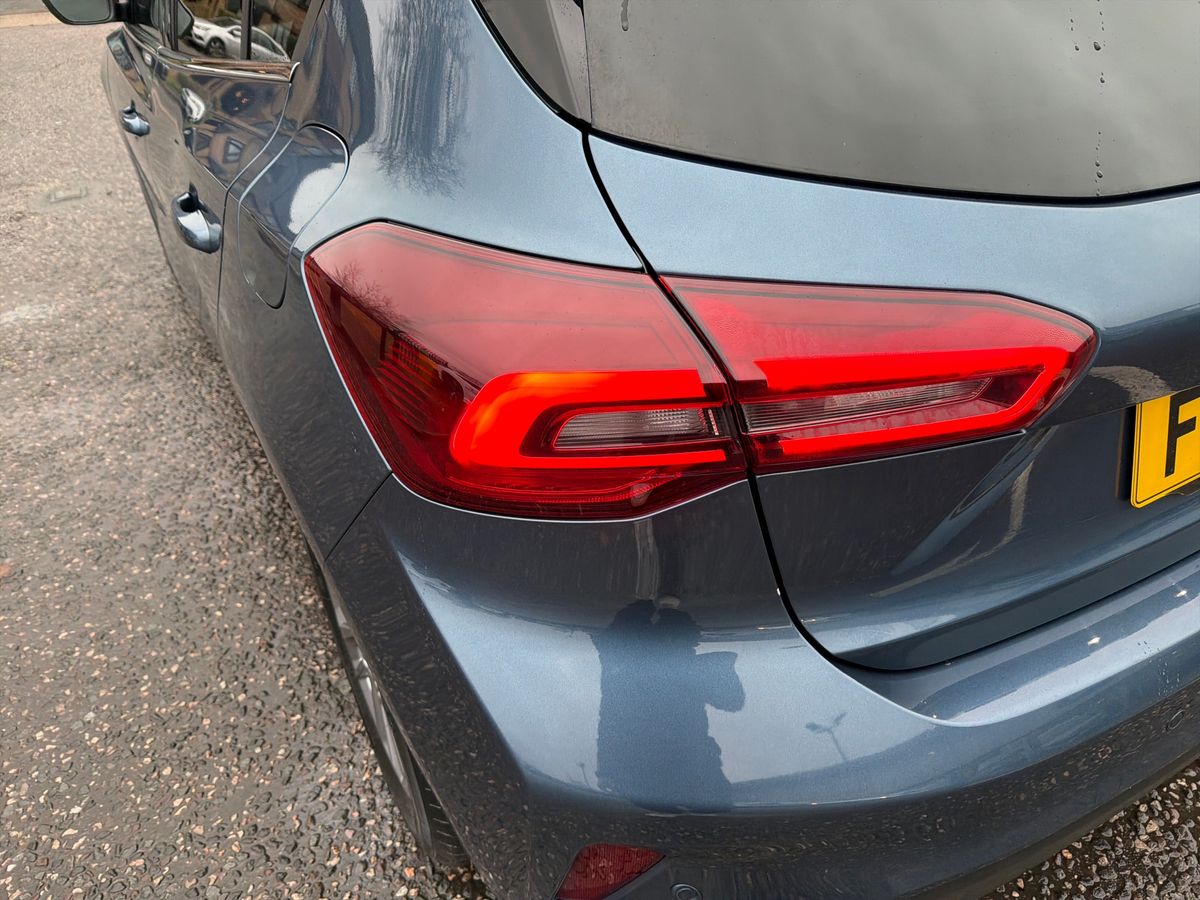 Used Ford Focus 2023 for sale - 76999311: Photo 33