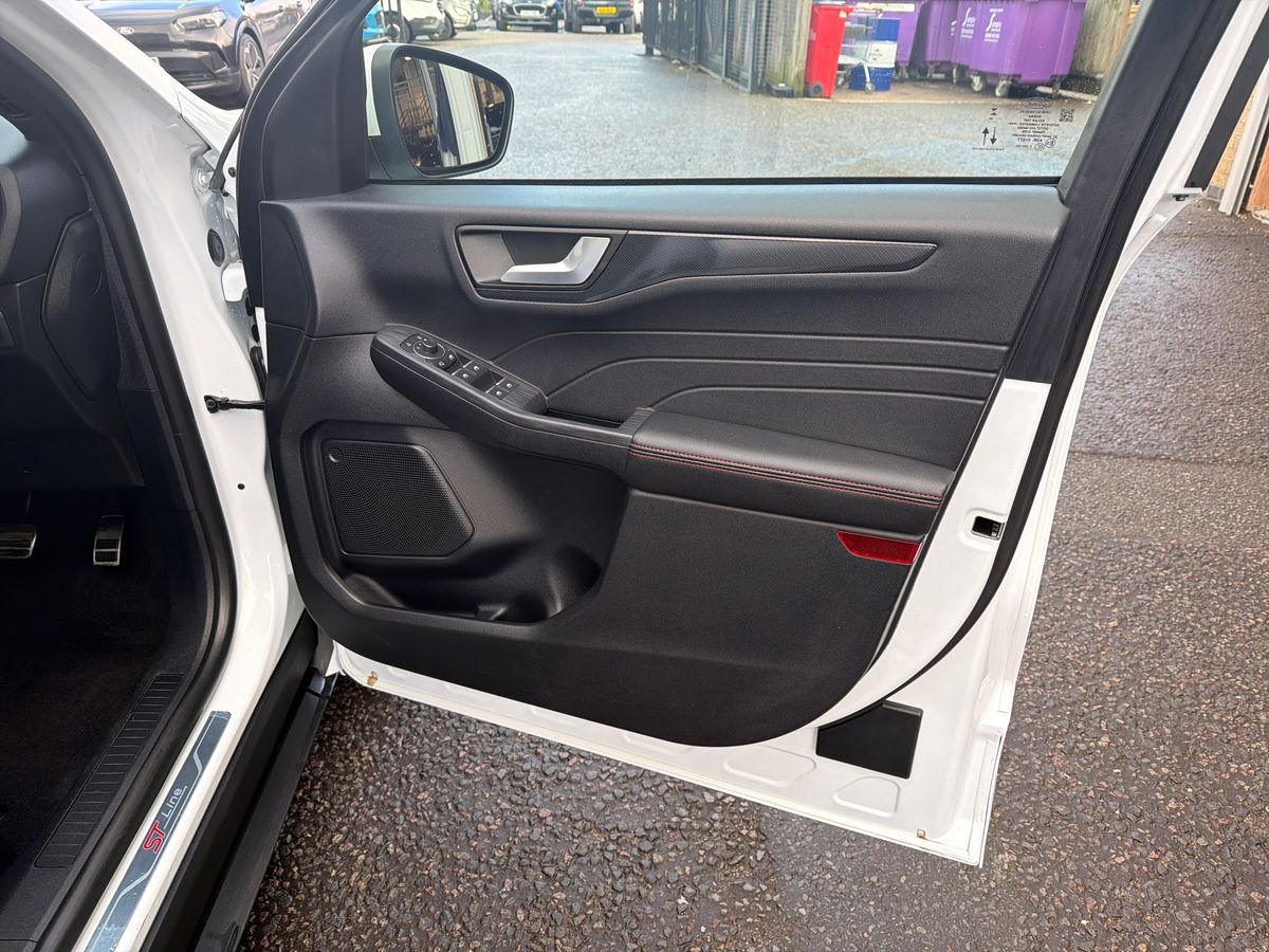 Used Ford Kuga 2023 for sale - 77442569: Photo 35