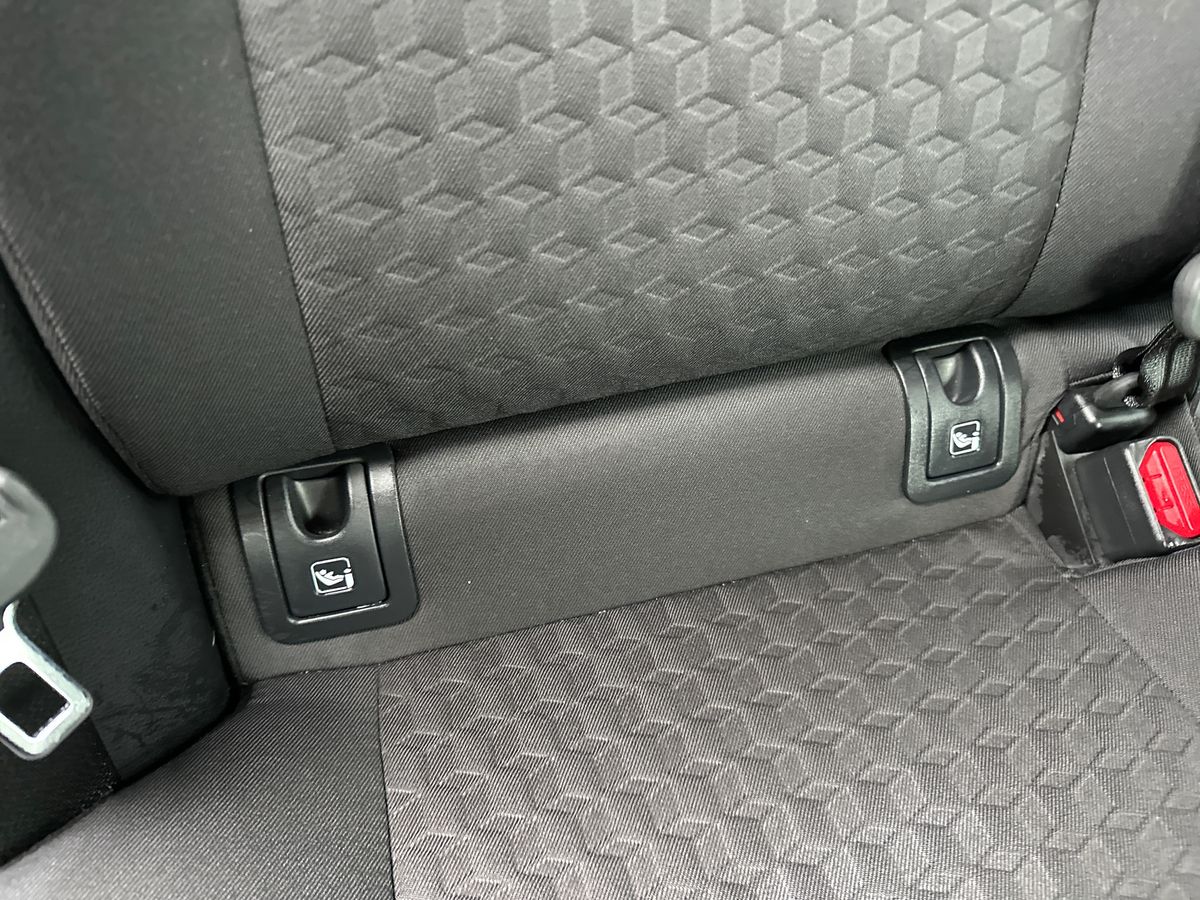 Used Toyota Yaris 2023 for sale - 77740006: Photo 31