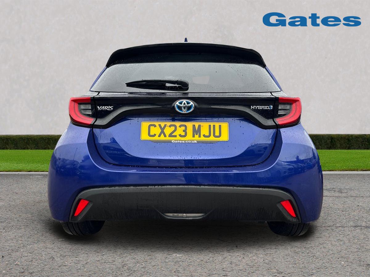 Used Toyota Yaris 2023 for sale - 77740006: Photo 6