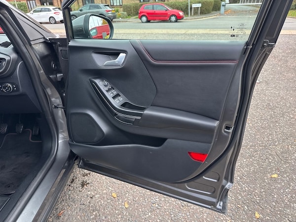 Used Ford Puma 2023 for sale - 76289880: Photo 35