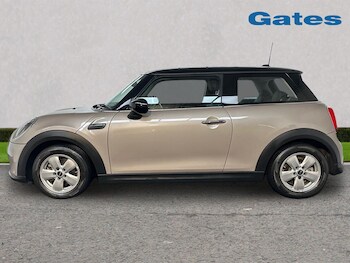 Used MINI Hatch 2021 for sale - 77685648: Photo
