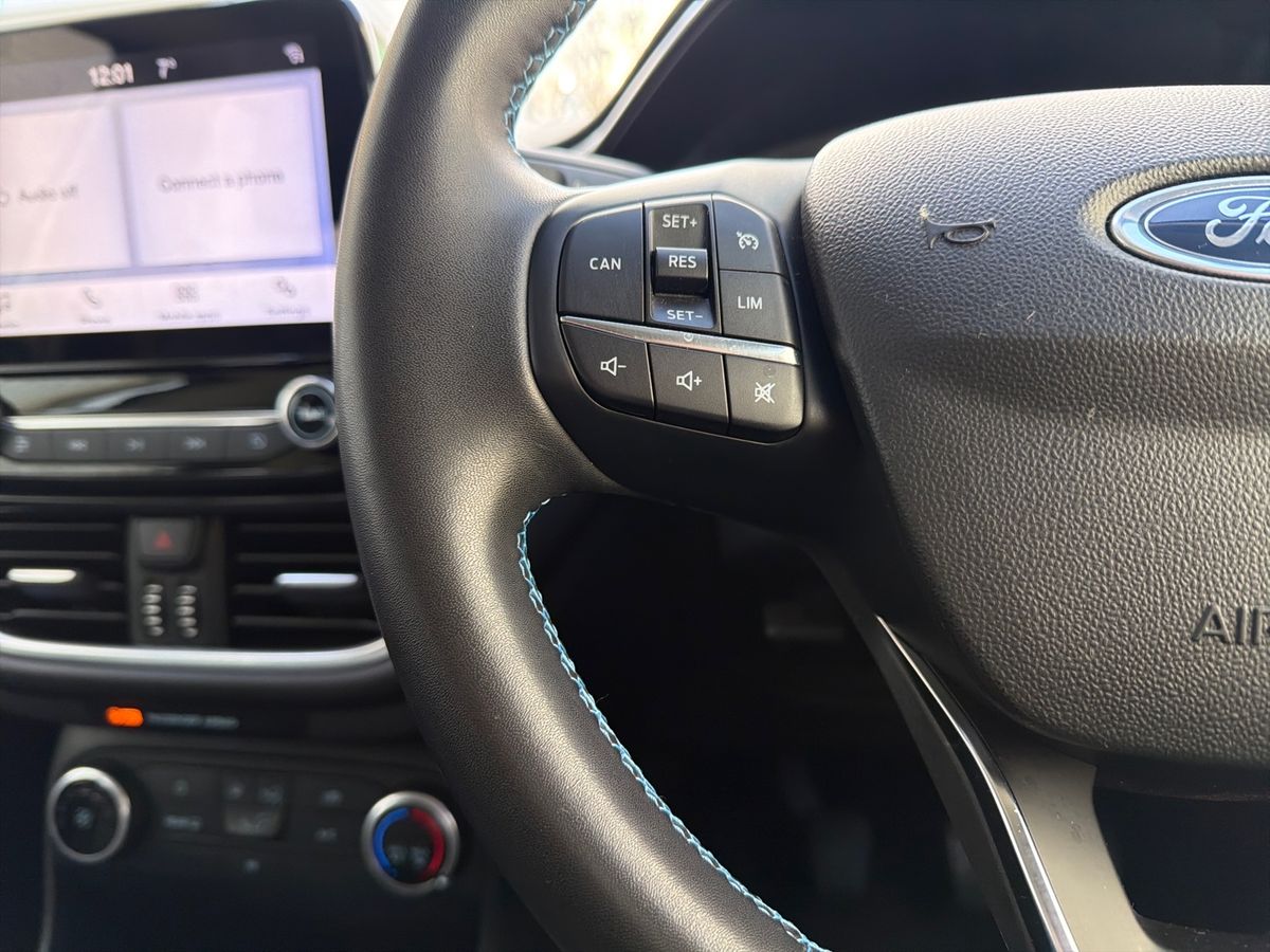 Used Ford Fiesta 2023 for sale - 78022340: Photo 26