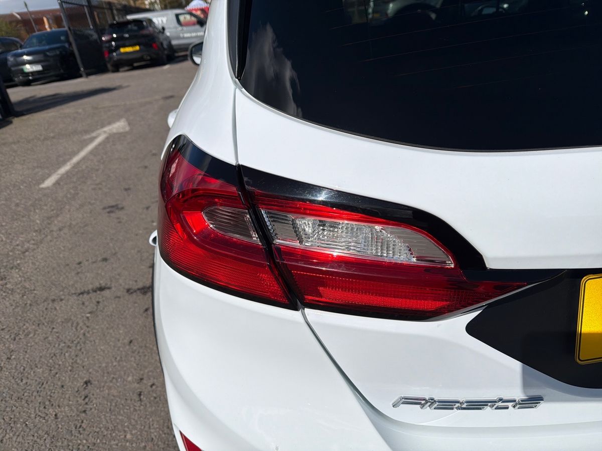 Used Ford Fiesta 2023 for sale - 78022340: Photo 33