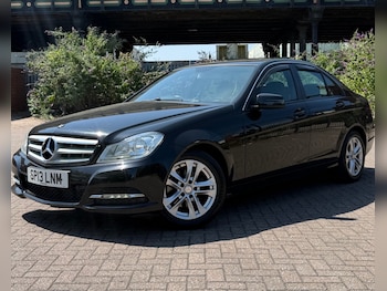 Used Mercedes-Benz C Class 2013 for sale - 79194717: Photo