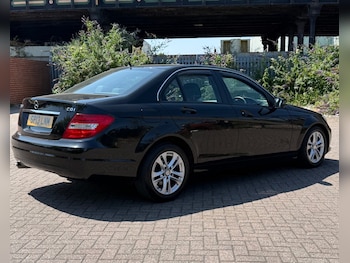 Used Mercedes-Benz C Class 2013 for sale - 79194717: Photo