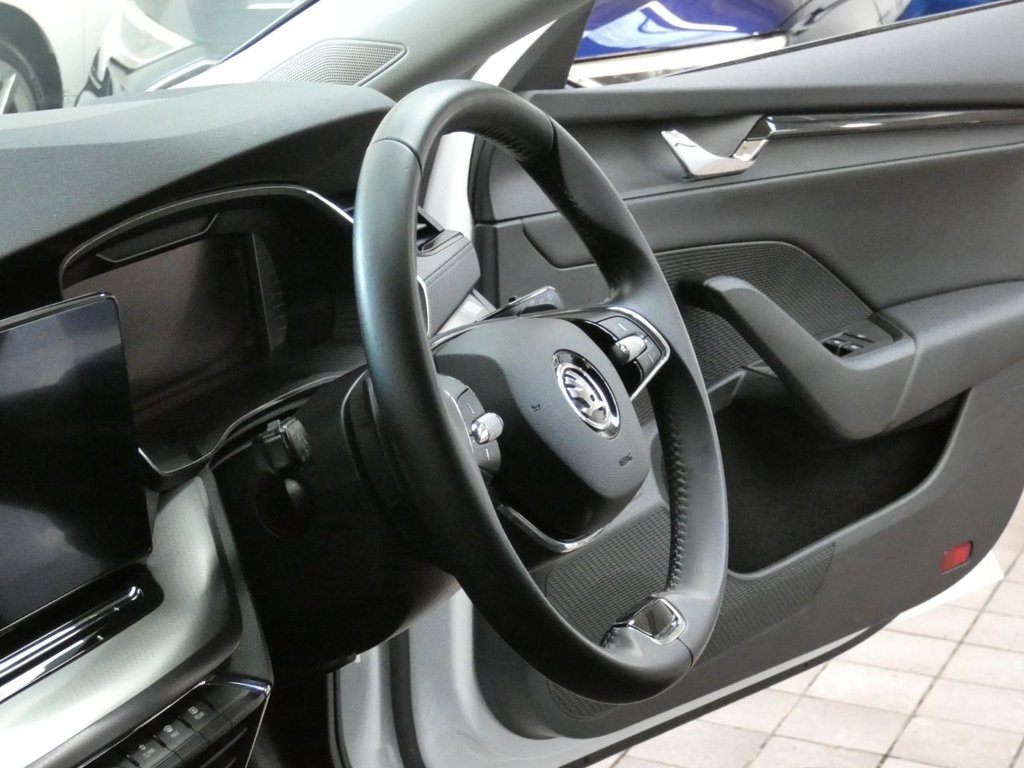 Used Skoda Octavia 2021 for sale - 77685399: Photo 44