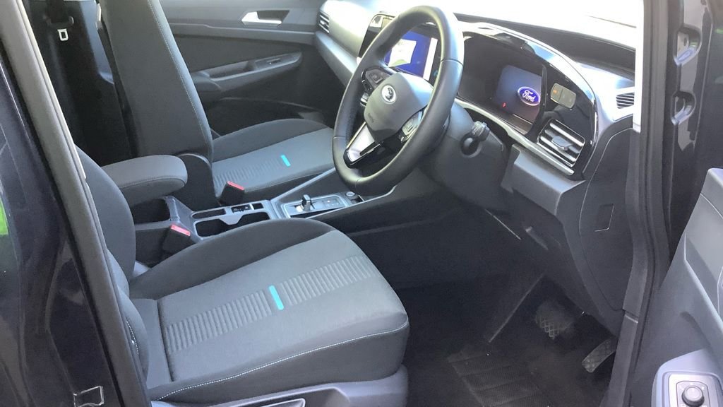 Used Ford Grand Tourneo Connect 2025 for sale - 78172466: Photo 8