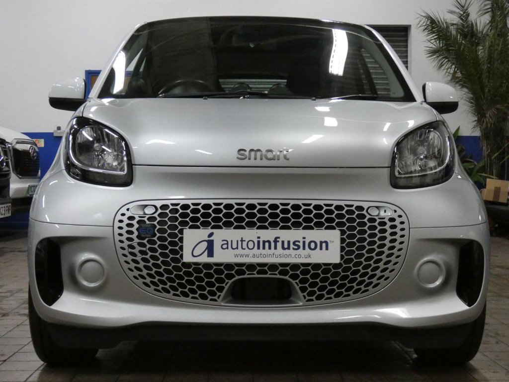Used smart fortwo 2021 for sale - 77685481: Photo 2