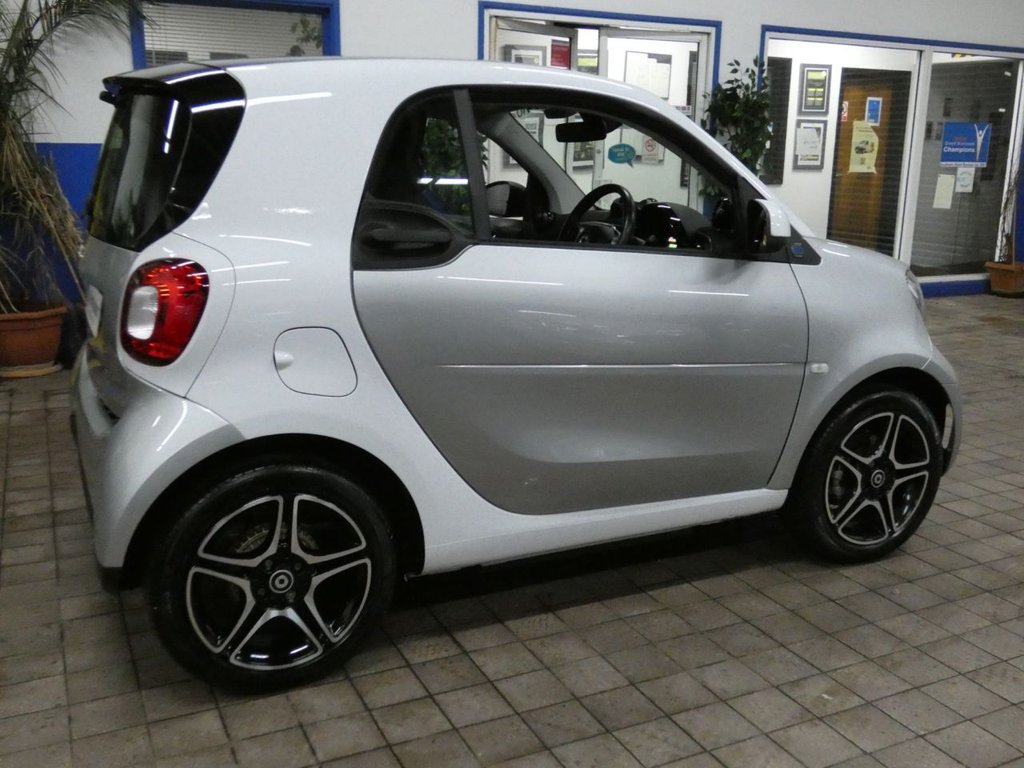 Used smart fortwo 2021 for sale - 77685481: Photo 31
