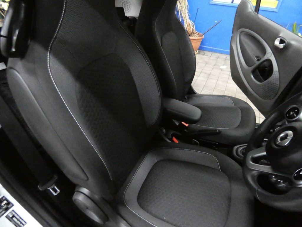 Used smart fortwo 2021 for sale - 77685481: Photo 43