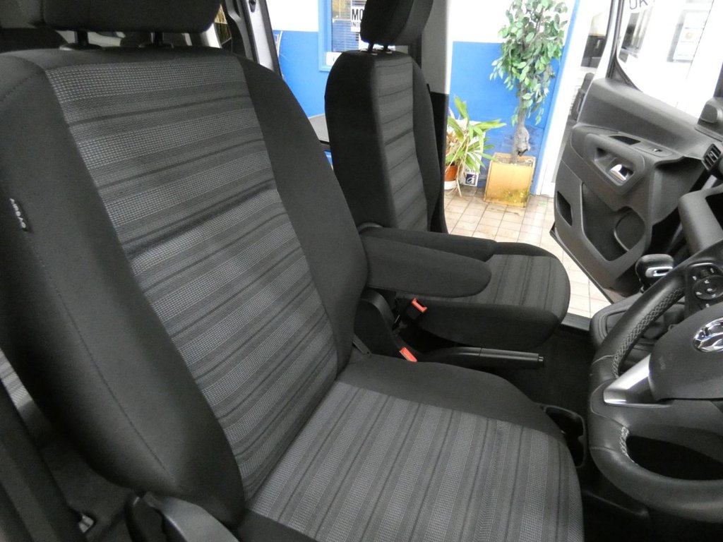 Used Vauxhall Combo Life 2022 for sale - 77659844: Photo 41