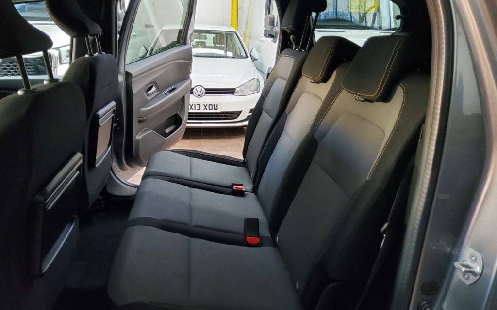 Used Dacia Jogger 2025 for sale - 77659889: Photo 45