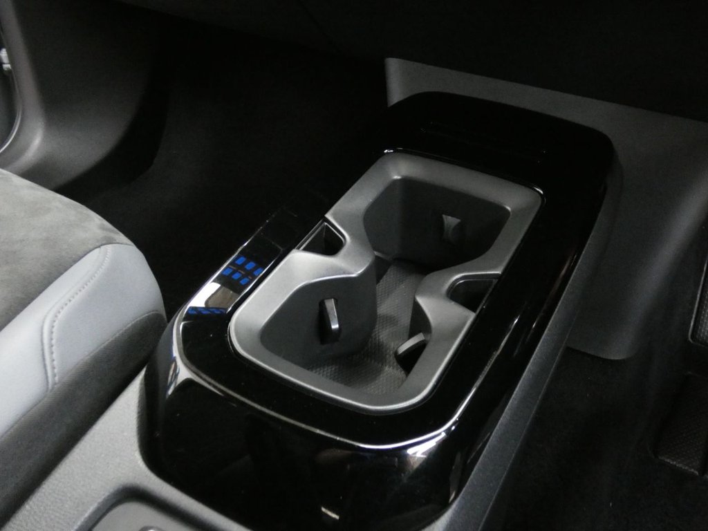 Used Volkswagen ID.4 2022 for sale - 77685463: Photo 43