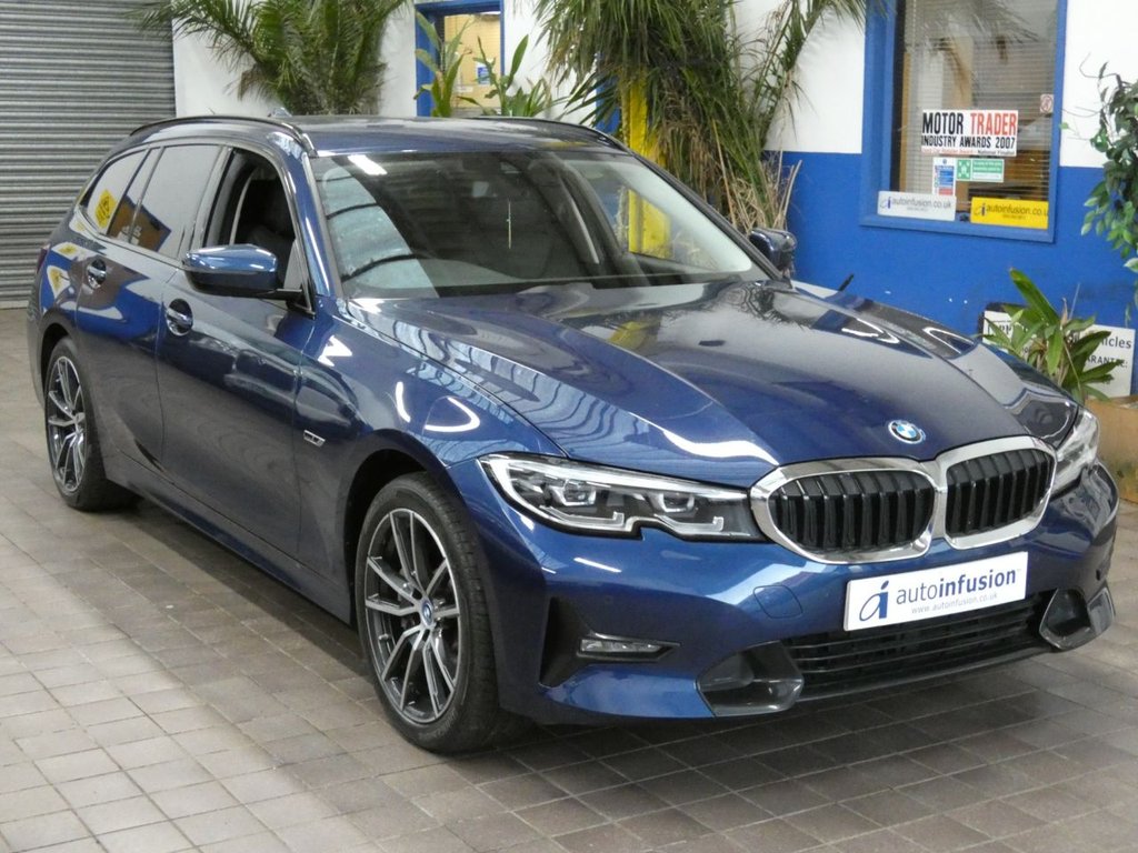 Used BMW 3 Series 2022 for sale - 77680339: Photo 1