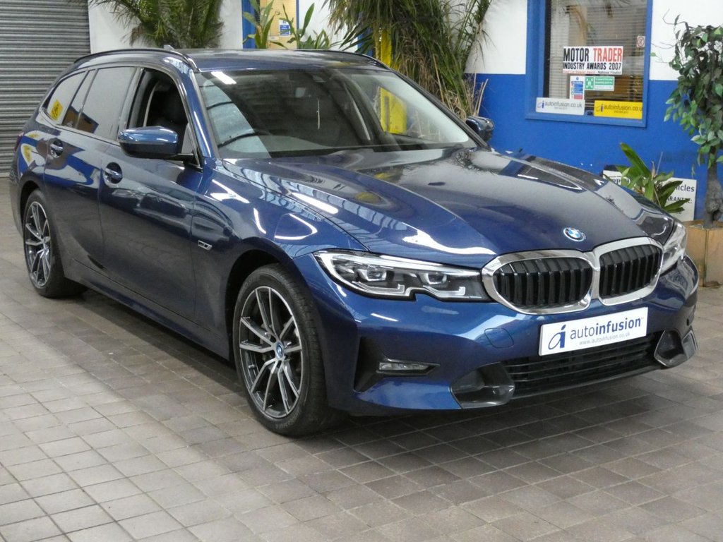 Used BMW 3 Series 2022 for sale - 77680339: Photo 11