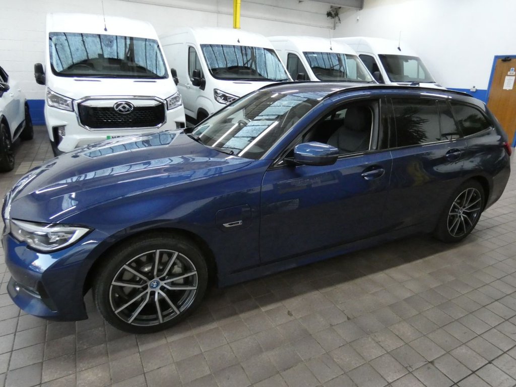 Used BMW 3 Series 2022 for sale - 77680339: Photo 23