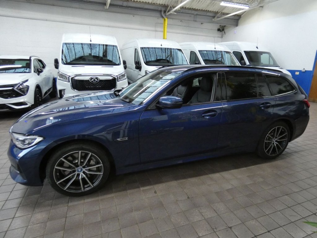 Used BMW 3 Series 2022 for sale - 77680339: Photo 28