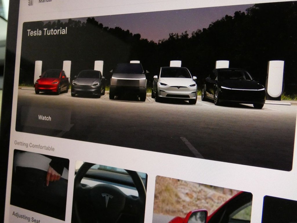 Used Tesla Model Y 2023 for sale - 78017123: Photo 36