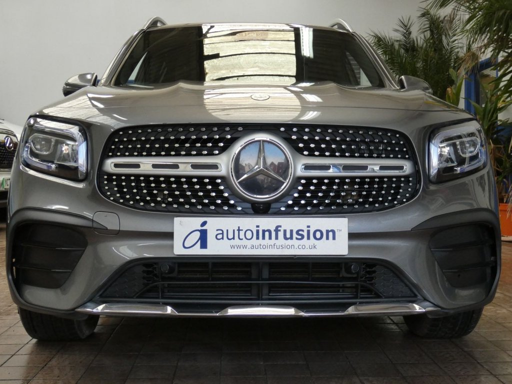 Used Mercedes-Benz GLB 2022 for sale - 77680452: Photo 2