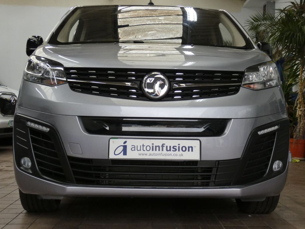 Used Vauxhall Vivaro Life 2023 for sale - 77685314: Photo 2