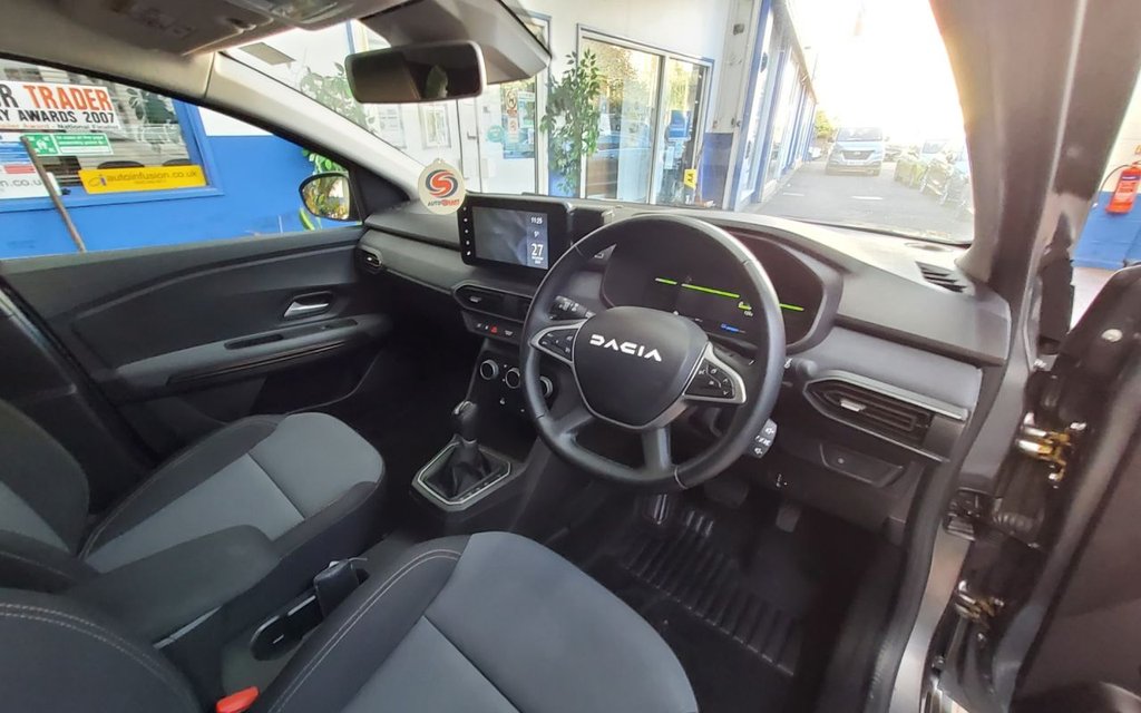 Used Dacia Jogger 2025 for sale - 77680308: Photo 27